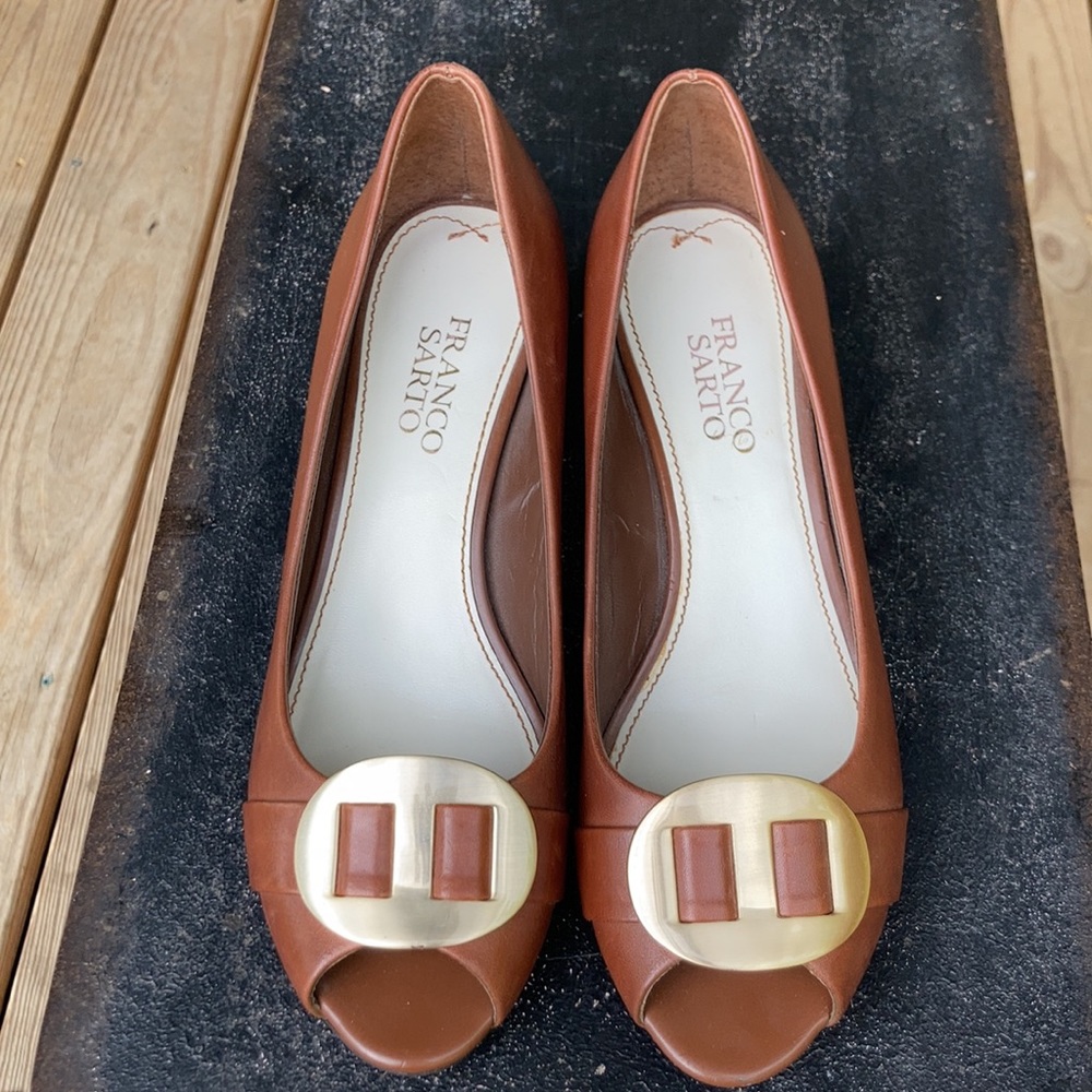 Franco Sarto women’s Brown Buckle kitten heel 7.5 - Picture 6 of 13